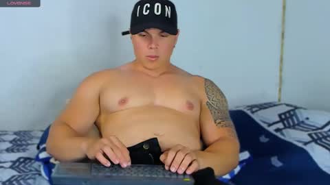 drake_xion1 online show from February 22, 2025, 10:42 pm