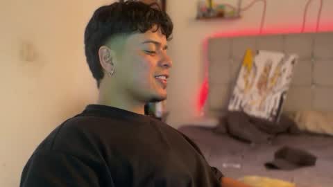 drakeeee online show from April 15, 2026, 7:58 pm