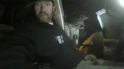 Snapshot of drakesdickforyou chatting on February 9, 2026, 10:08 am DrakeSteel online show from February 9, 2026, 10:08 am