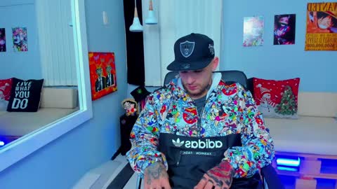 Snapshot of drako_lamar chatting on December 30, 2024, 12:20 pm Drako online show from December 30, 2024, 12:20 pm