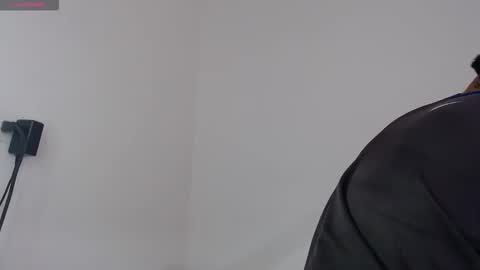 drako_monstercock online show from October 18, 2025, 6:52 pm