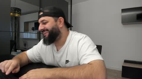 DravenPeak online show from October 7, 2025, 2:47 pm