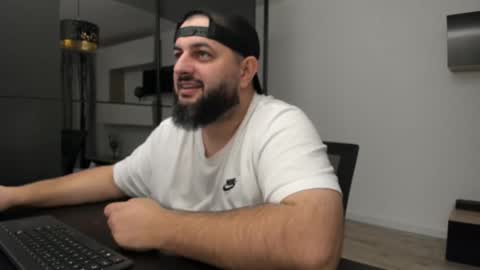 DravenPeak online show from October 25, 2025, 5:30 pm