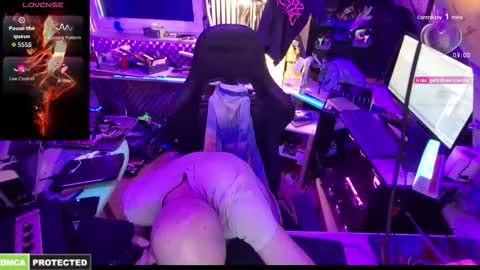 drawingcock online show from September 13, 2025, 10:53 pm