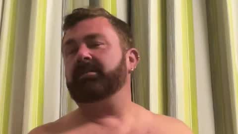 Amigobear online show from September 25, 2025, 8:56 pm
