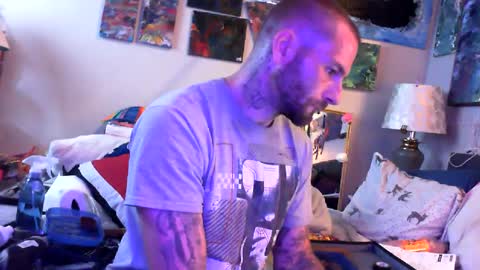 Snapshot of dreaded_folks chatting on September 8, 2025, 8:08 pm dreaded_folks online show from September 8, 2025, 8:08 pm