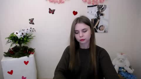 Mari online show from April 13, 2026, 7:36 am