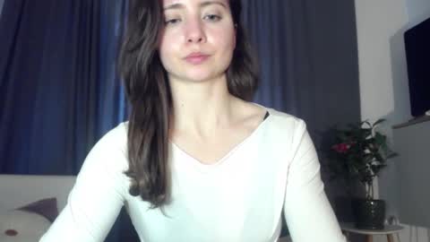 Nicole online show from March 4, 2026, 3:18 pm