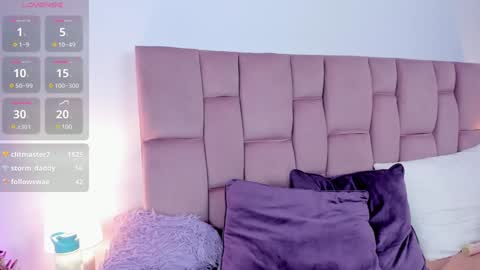 Snapshot of dream_vibes chatting on December 28, 2024, 6:08 pm Alina online show from December 28, 2024, 6:08 pm