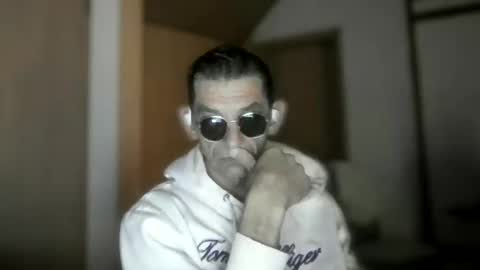 Snapshot of dreambob chatting on October 10, 2025, 11:15 pm Dreambob online show from October 10, 2025, 11:15 pm