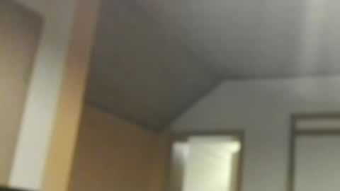 Snapshot of dreambob chatting on November 3, 2025, 7:37 pm Dreambob online show from November 3, 2025, 7:37 pm