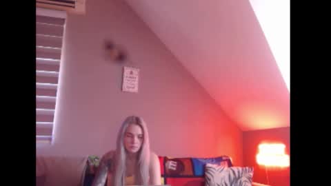 A girl online show from February 26, 2026, 8:24 am