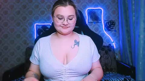 dreamforyoue2 online show from May 31, 2026, 6:09 pm