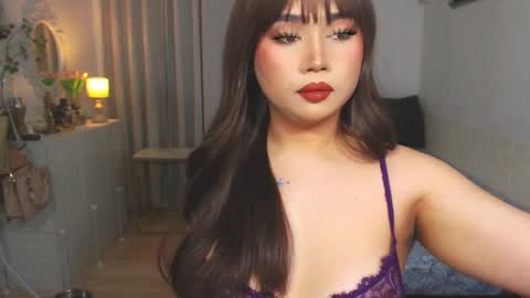 Snapshot of dreamgirlheaven chatting on February 5, 2025, 7:39 am Heaven online show from February 5, 2025, 7:39 am