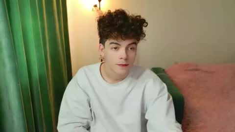 dreamgonetan online show from November 8, 2025, 10:59 am