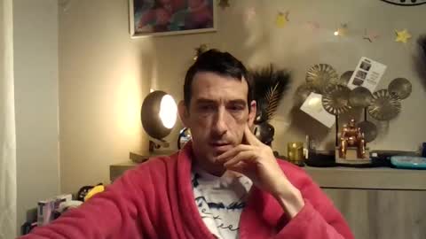 Snapshot of dreamguy38 chatting on December 31, 2024, 5:44 am dreamguy38 online show from December 31, 2024, 5:44 am