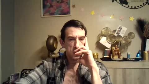 Snapshot of dreamguy38 chatting on January 18, 2025, 5:10 am dreamguy38 online show from January 18, 2025, 5:10 am