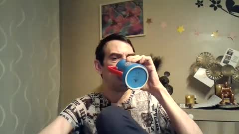 Snapshot of dreamguy38 chatting on January 27, 2025, 4:30 am dreamguy38 online show from January 27, 2025, 4:30 am