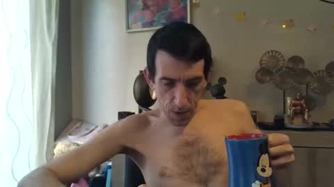 Snapshot of dreamguy38 chatting on February 23, 2025, 2:14 pm dreamguy38 online show from February 23, 2025, 2:14 pm