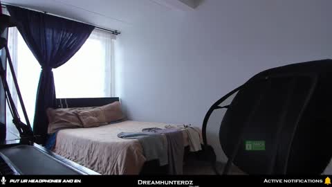 Your lord. - ONLINE  1500 Pm to 2100 Pm - New York Hour online show from December 20, 2025, 8:16 pm