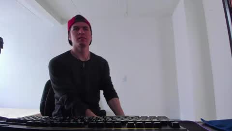 Your lord. - ONLINE  1500 Pm to 2100 Pm - New York Hour online show from March 31, 2026, 7:14 pm