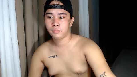 Snapshot of dreammegan chatting on December 19, 2024, 5:50 pm Stacy DONT FORGET TO FOLLOW ME AND THUMBS UP my wife samgrg2 online show from December 19, 2024, 5:50 pm