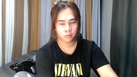 Snapshot of dreammegan chatting on February 9, 2025, 2:18 pm Stacy DONT FORGET TO FOLLOW ME AND THUMBS UP my wife samgrg2 online show from February 9, 2025, 2:18 pm