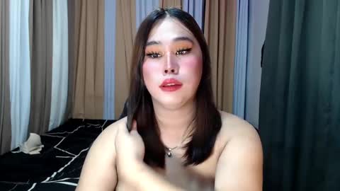 Snapshot of dreammegan chatting on March 12, 2025, 9:45 pm Stacy DONT FORGET TO FOLLOW ME AND THUMBS UP my wife samgrg2 online show from March 12, 2025, 9:45 pm