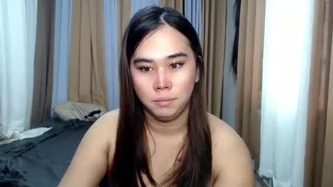 Snapshot of dreammegan chatting on September 30, 2025, 10:59 pm Stacy DONT FORGET TO FOLLOW ME AND THUMBS UP my wife samgrg2 online show from September 30, 2025, 10:59 pm