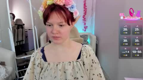 Luna online show from October 11, 2025, 8:40 pm