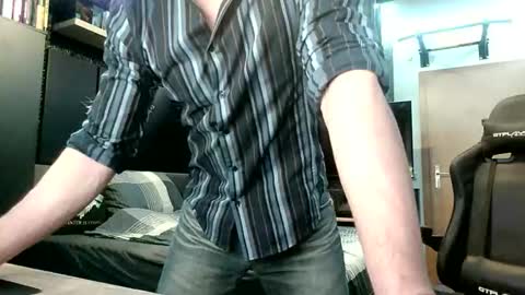 Ioannes Paulus the 2nd online show from October 12, 2025, 7:18 am