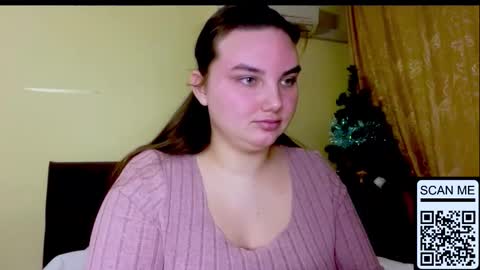 Mila online show from February 9, 2026, 6:23 pm