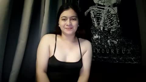 Snapshot of dreamycreamyst chatting on December 20, 2024, 11:54 am dreamycreamyst online show from December 20, 2024, 11:54 am