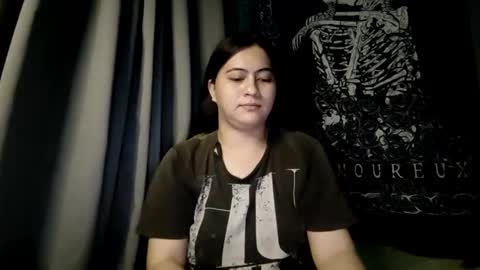 Snapshot of dreamycreamyst chatting on January 17, 2025, 3:34 am dreamycreamyst online show from January 17, 2025, 3:34 am