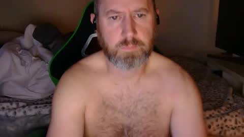 luvslutz online show from June 6, 2026, 3:00 am