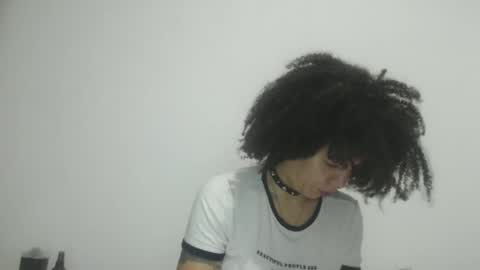 DreamyLatina online show from February 4, 2026, 2:06 am