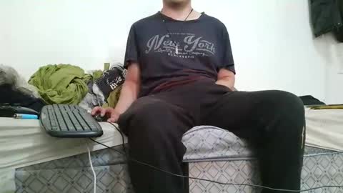 Snapshot of dreblighton01 chatting on September 25, 2025, 10:41 am dreblighton01 online show from September 25, 2025, 10:41 am