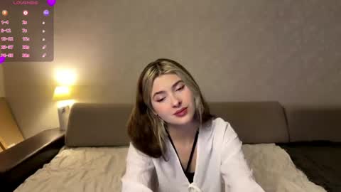 Dia online show from May 28, 2026, 3:20 pm