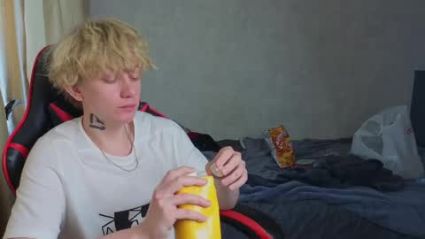 Mark online show from May 25, 2026, 5:08 pm