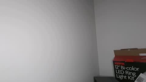 Snapshot of dripbliss chatting on December 5, 2024, 2:55 pm Dripbliss online show from December 5, 2024, 2:55 pm