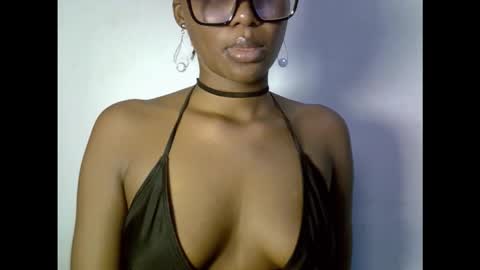 Snapshot of drippingpussy__ chatting on October 21, 2025, 7:58 pm drippingpussy__ online show from October 21, 2025, 7:58 pm