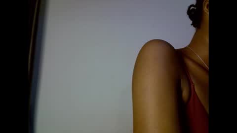 Snapshot of drippingpussy__ chatting on October 31, 2025, 10:22 pm drippingpussy__ online show from October 31, 2025, 10:22 pm
