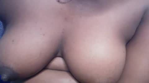 Snapshot of drippussy1 chatting on February 12, 2026, 5:02 am Ebonypussy1 online show from February 12, 2026, 5:02 am