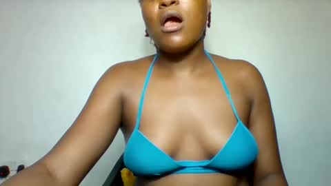 drippussy30 online show from February 5, 2025, 8:35 pm