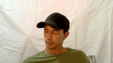 Inexperienced catfish online show from April 30, 2026, 11:49 am