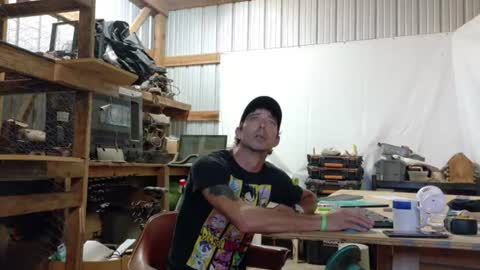 Snapshot of dritylilboy chatting on June 24, 2026, 11:31 am Inexperienced catfish online show from June 24, 2026, 11:31 am