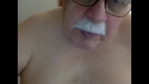 Snapshot of drnick069 chatting on November 6, 2025, 4:41 pm drnick069 online show from November 6, 2025, 4:41 pm