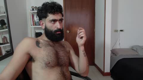 Snapshot of drogama chatting on March 9, 2025, 8:42 pm Drogama online show from March 9, 2025, 8:42 pm