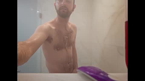 Snapshot of drpeppper456 chatting on February 25, 2025, 12:34 pm uncutgem92 online show from February 25, 2025, 12:34 pm