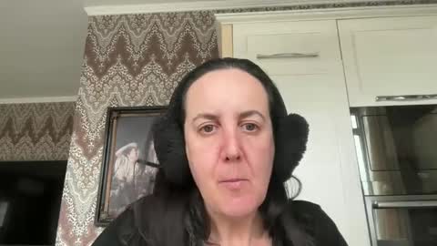 Snapshot of drresa chatting on March 2, 2025, 1:38 pm Dr. Resa online show from March 2, 2025, 1:38 pm